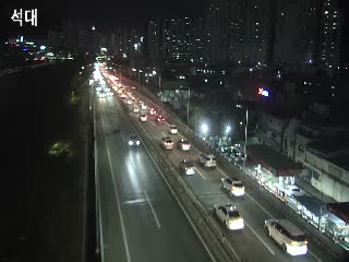 石台十字路口農水產市場