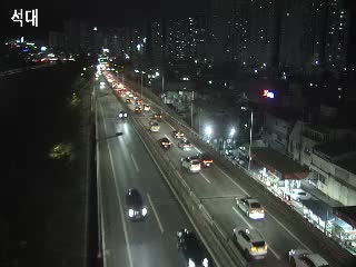 石台十字路口農水產市場
