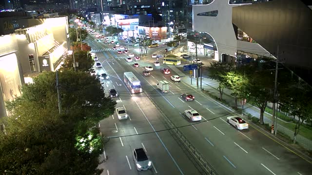 Centum高等學校前路口
