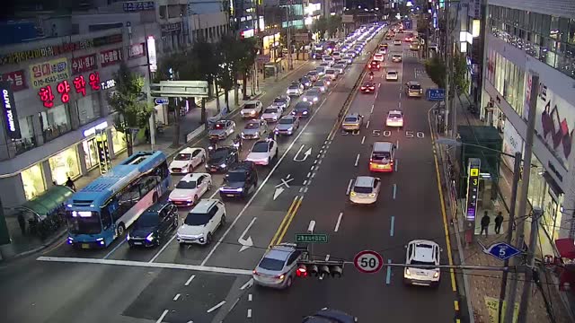 槐亭十字路口槐亭站