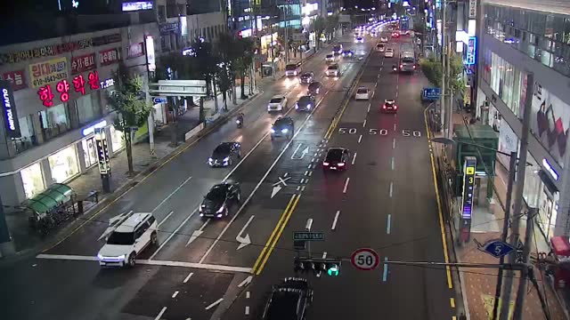 槐亭十字路口槐亭站