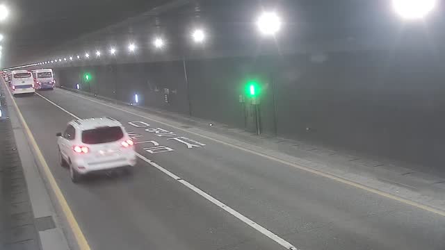萬德隧道萬德方向270公尺處