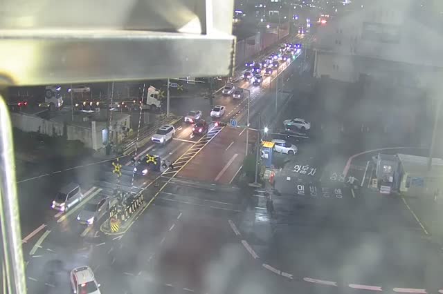 戡蠻十字路口牛岩洞聯外