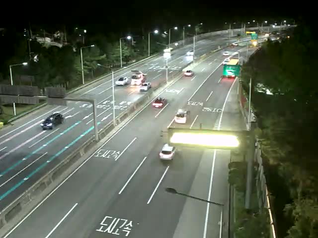 五倫隧道入口京釜高速回東端