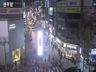 千友莊十字路口西面商圈/中央大路