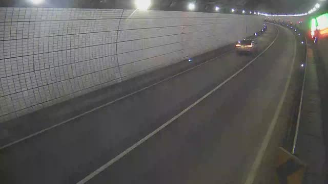 水晶隧道第5碼頭方向150公尺