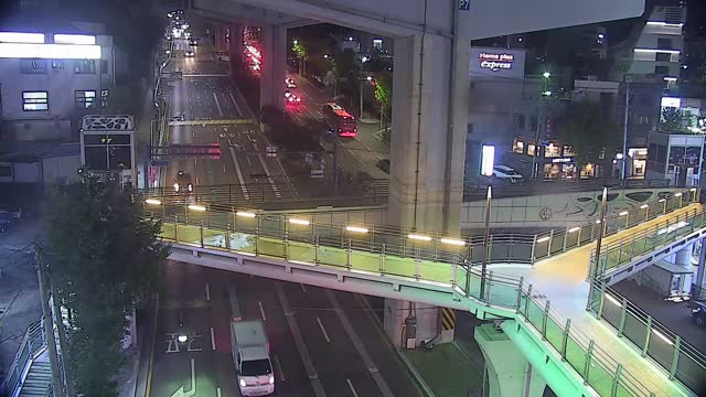 新毛羅十字路口白楊大路