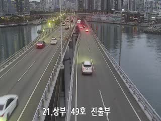 廣安大橋上層49號廣場出口