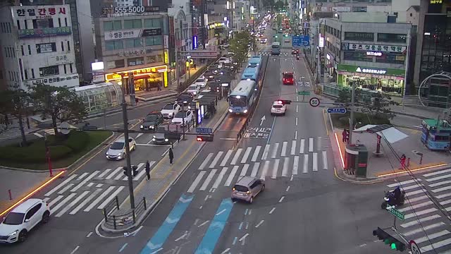東萊交叉路口壽安站/明倫洞