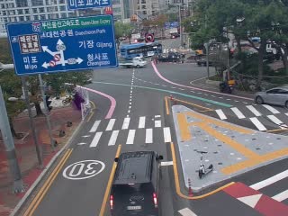 尾浦交叉路口迎月路起點