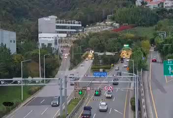 熊內隧道石台方向入口