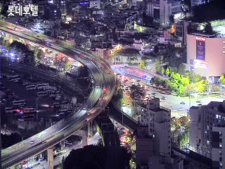 西面樂天酒店前西面商圈