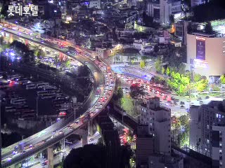 西面樂天酒店前西面商圈