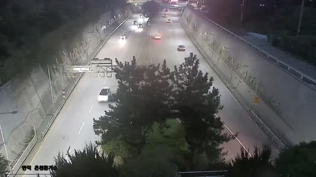 萬德隧道溫泉洞出入口