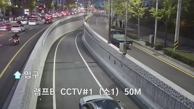 東萊交流道入口萬德隧道聯絡道