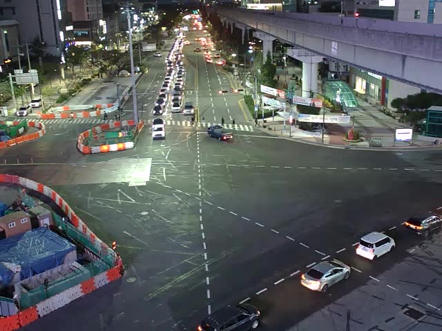 沙上站前十字路口西部巴士客運站