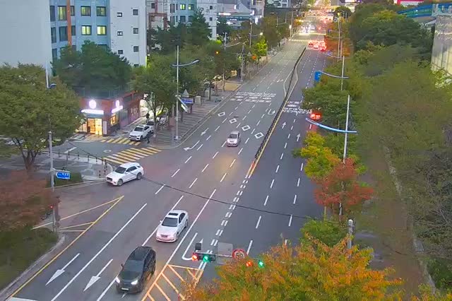社稷棒球場/體育館前社稷洞