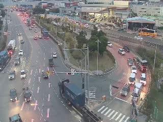 東明碼頭入口路口龍湖洞