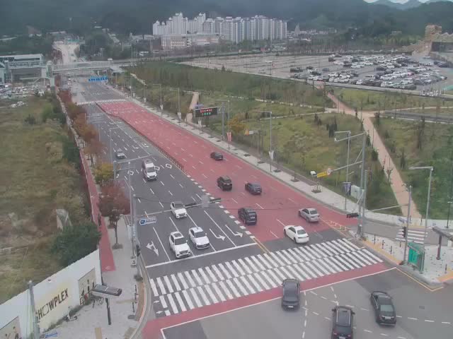 東釜山樂天世界冒險樂園前
