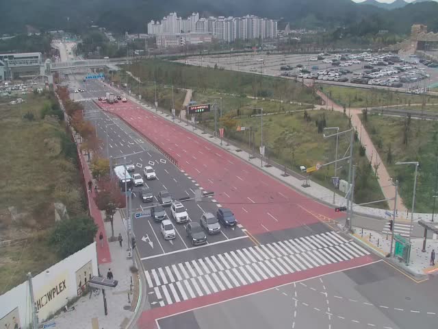 東釜山樂天世界冒險樂園前