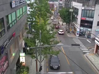釜山地方法院東部支院前栽松洞