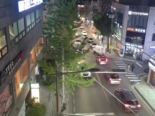 釜山地方法院東部支院前栽松洞