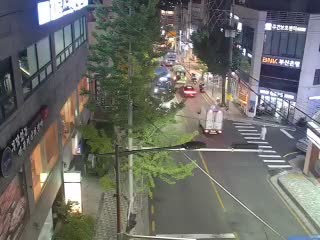 釜山地方法院東部支院前栽松洞