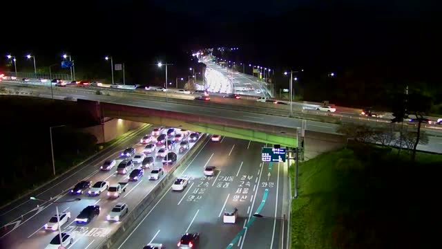回東交叉路口回東交流道/繁榮路終點