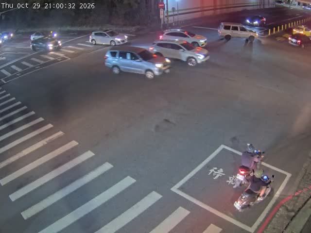 建國一路、高雄交流道(西側)2