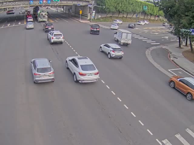 中正一路、高雄交流道(西側)1