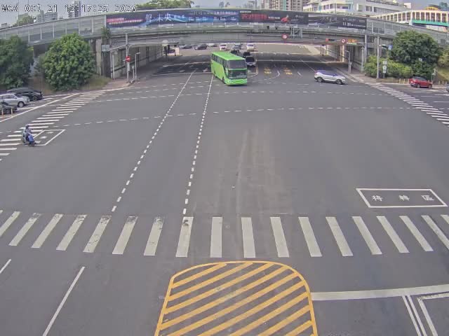 中正一路、高雄交流道(東側)
