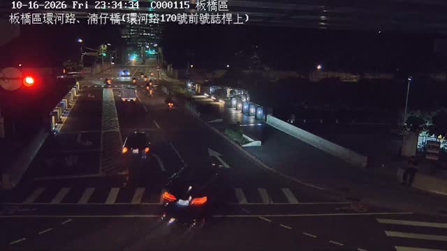 板橋區環河路、湳仔橋(環河路170號前號誌桿上)