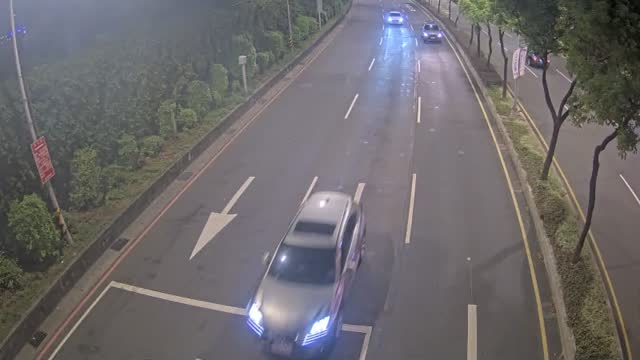 環河西路三段/華中橋下(環河西路往新店-近控制器)