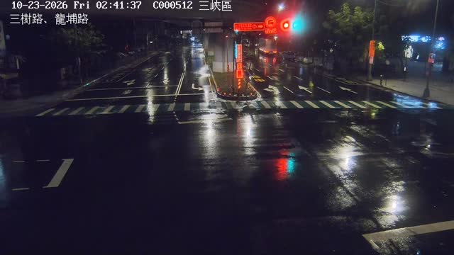 三樹路、龍埔路