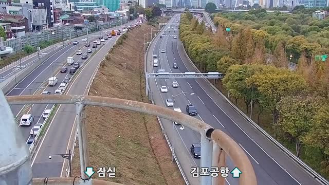 汝矣橋南端