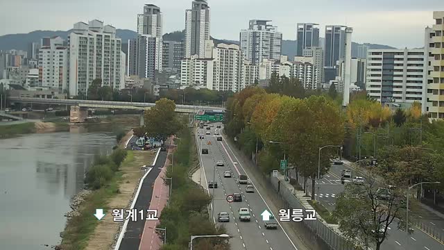 鹿川初等學校