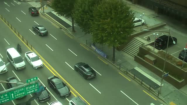 論峴站