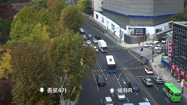 苑南十字路口