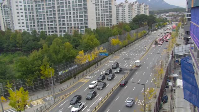 陵山十字路口