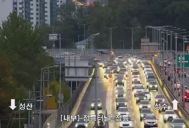 貞陵隧道前