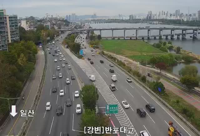 盤浦大橋北端江邊北路