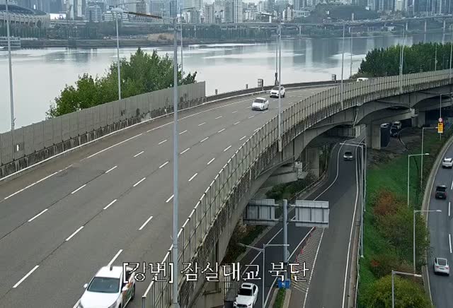 蠶室大橋北端江邊北路