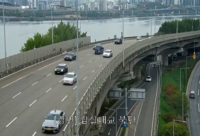 蠶室大橋北端江邊北路