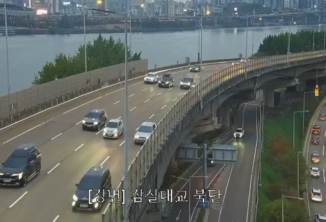 蠶室大橋北端江邊北路