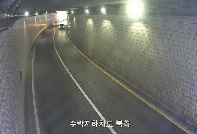 水落地下車道北側