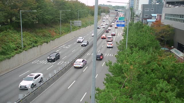 楊坪橋南側