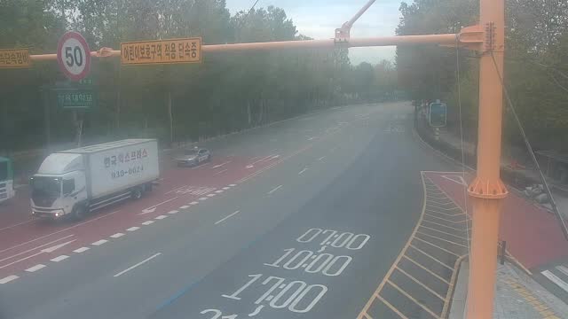 三育大交叉路口
