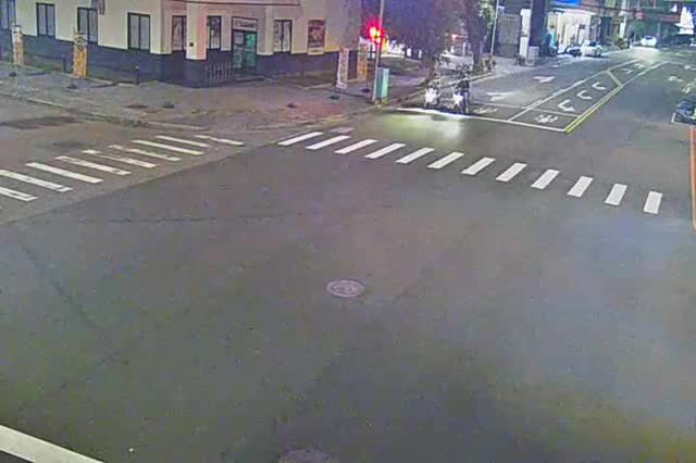 福科路/黎明路(右側車流往西屯路)