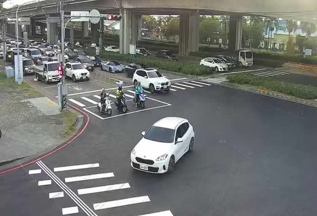 環中路東側/五權西路(車流往市政路)