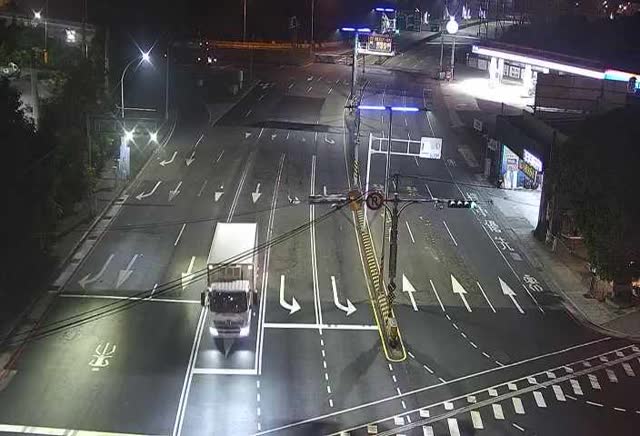 五權西路/環中路(右側車流往工業區)